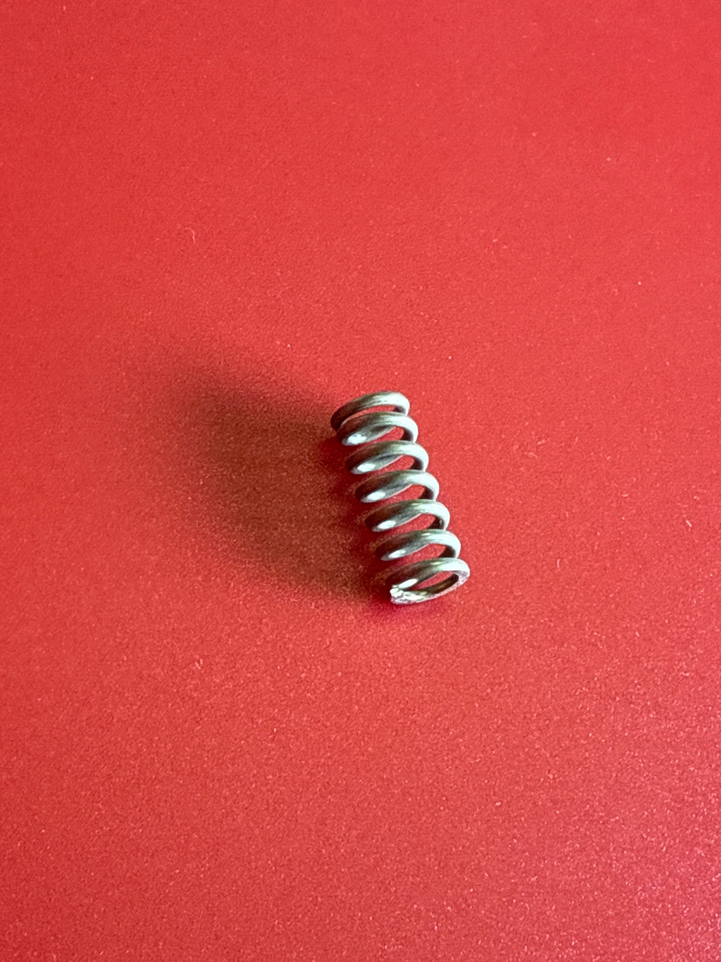 Carburetor Idle Screw Spring - BMW Airhead BING - 13 11 1 254 736