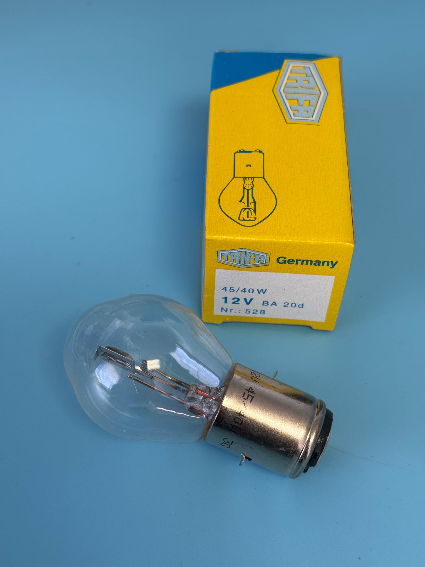 45/40W BA20D 12v Headlight Bulb Pre 1970 - 07 11 9 978 006-12v