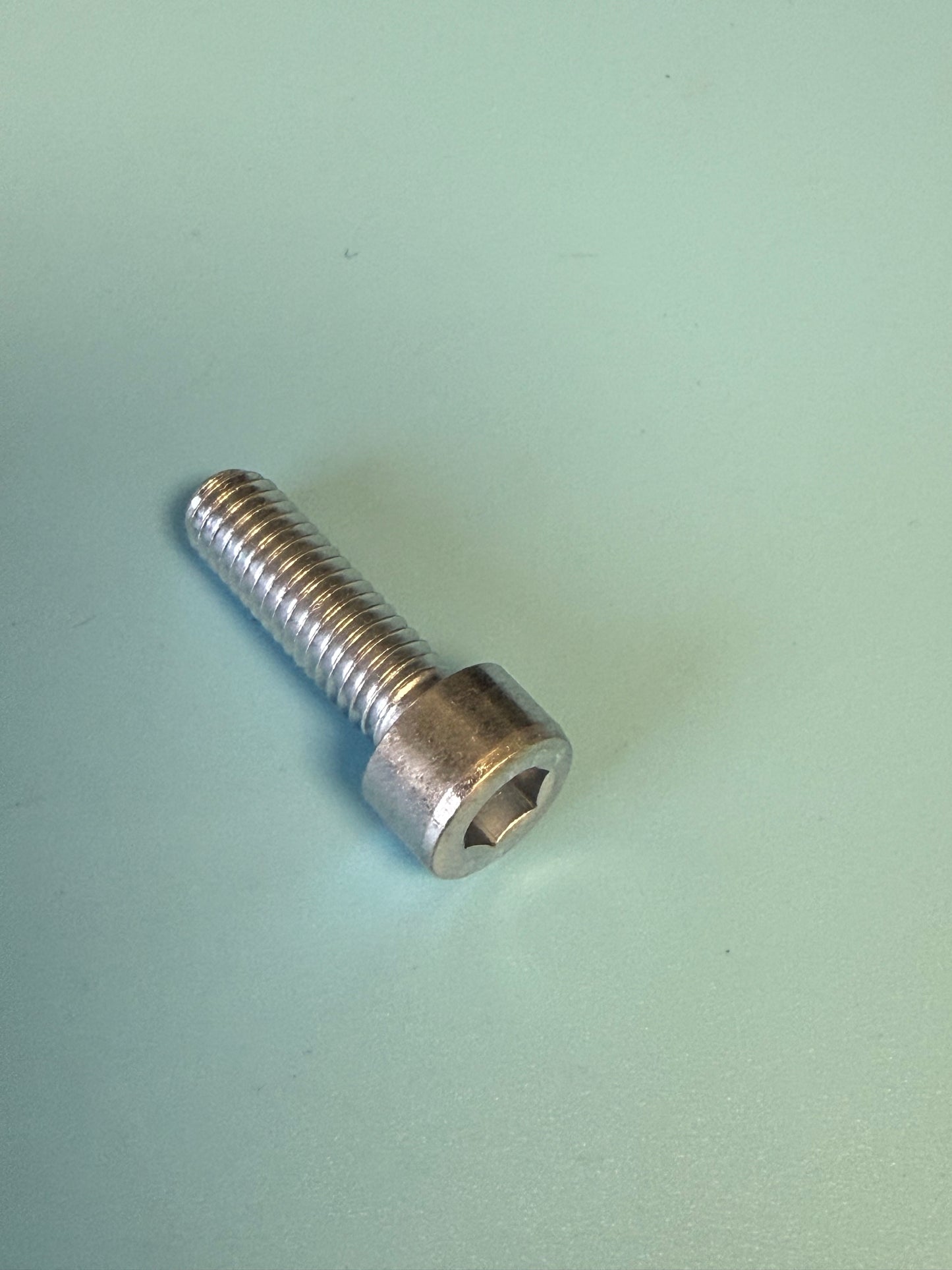 M6x1x20mm Cap Head Screw 8.8, zinc - 07 12 9 901 130