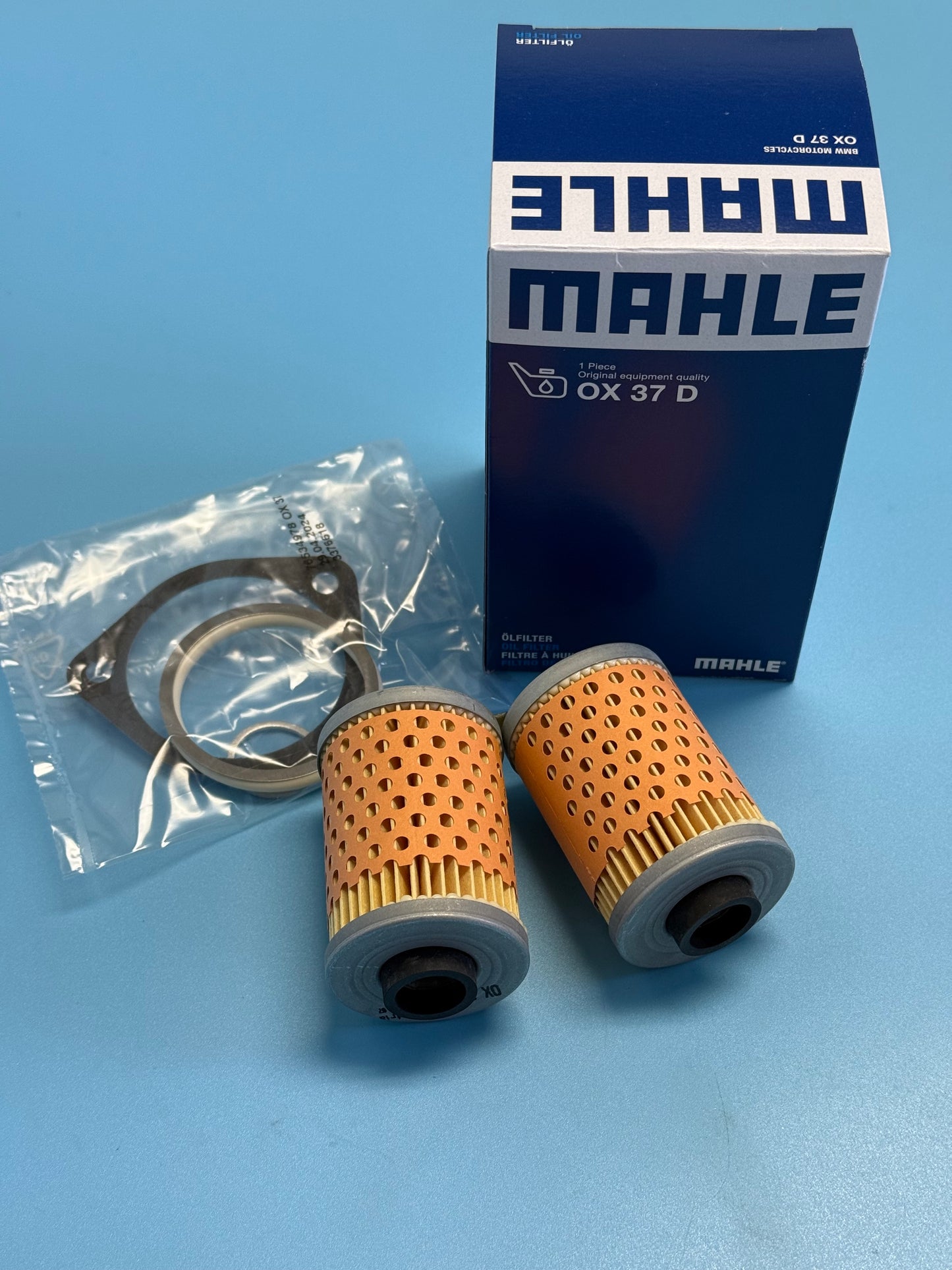 OX37 D Mahle Hinged NO Oil Cooler kit BMW Airhead - 11 42 1 337 570