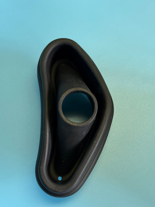 Fairing Panel Gaiter - Right - BMW Airhead R100RS R80-R100RT - 46 63 1 235 501