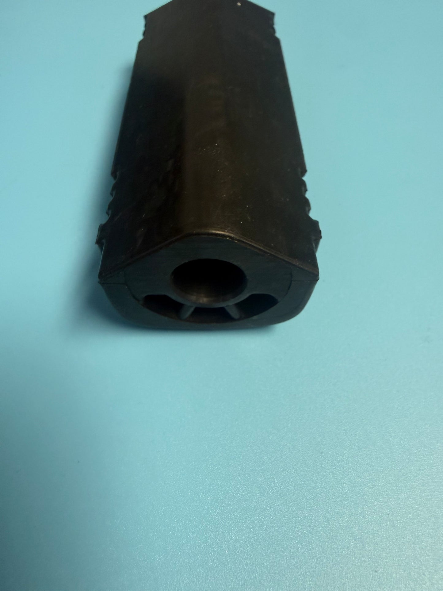 Footpeg Rubber R45-R65 R80-R100RT 1981-1984 BMW Airhead - 46 71 1 242 046