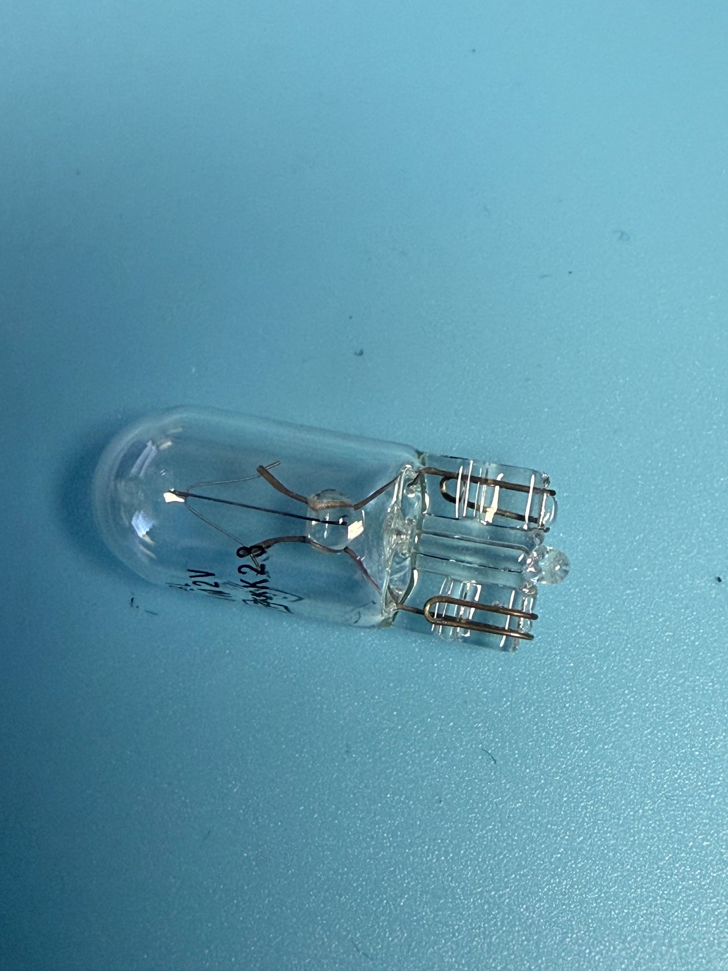 12V 3w T10 Dash Bulb - BMW Airhead - 07 11 9 905 358