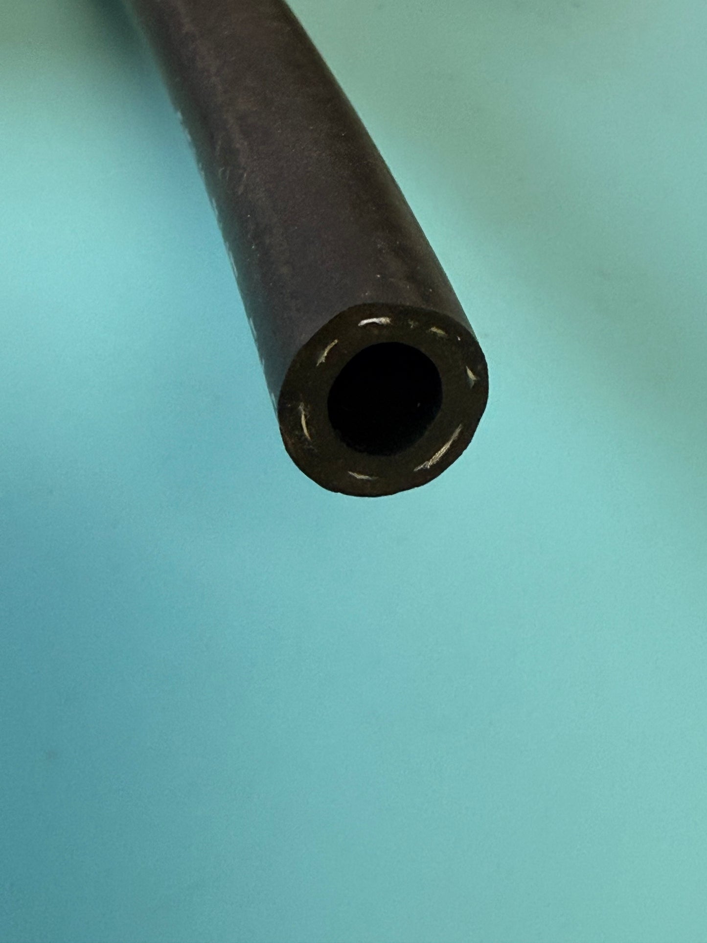 EXTERNAL FUEL INJECTION HOSE BMW OILHEAD - 13 53 7 563 456