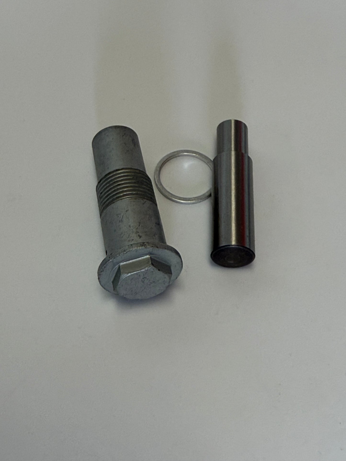 UPDATED CAM CHAIN TENSIONER BMW OILHEAD - 11 31 7 688 629, 11 31 7 656 922