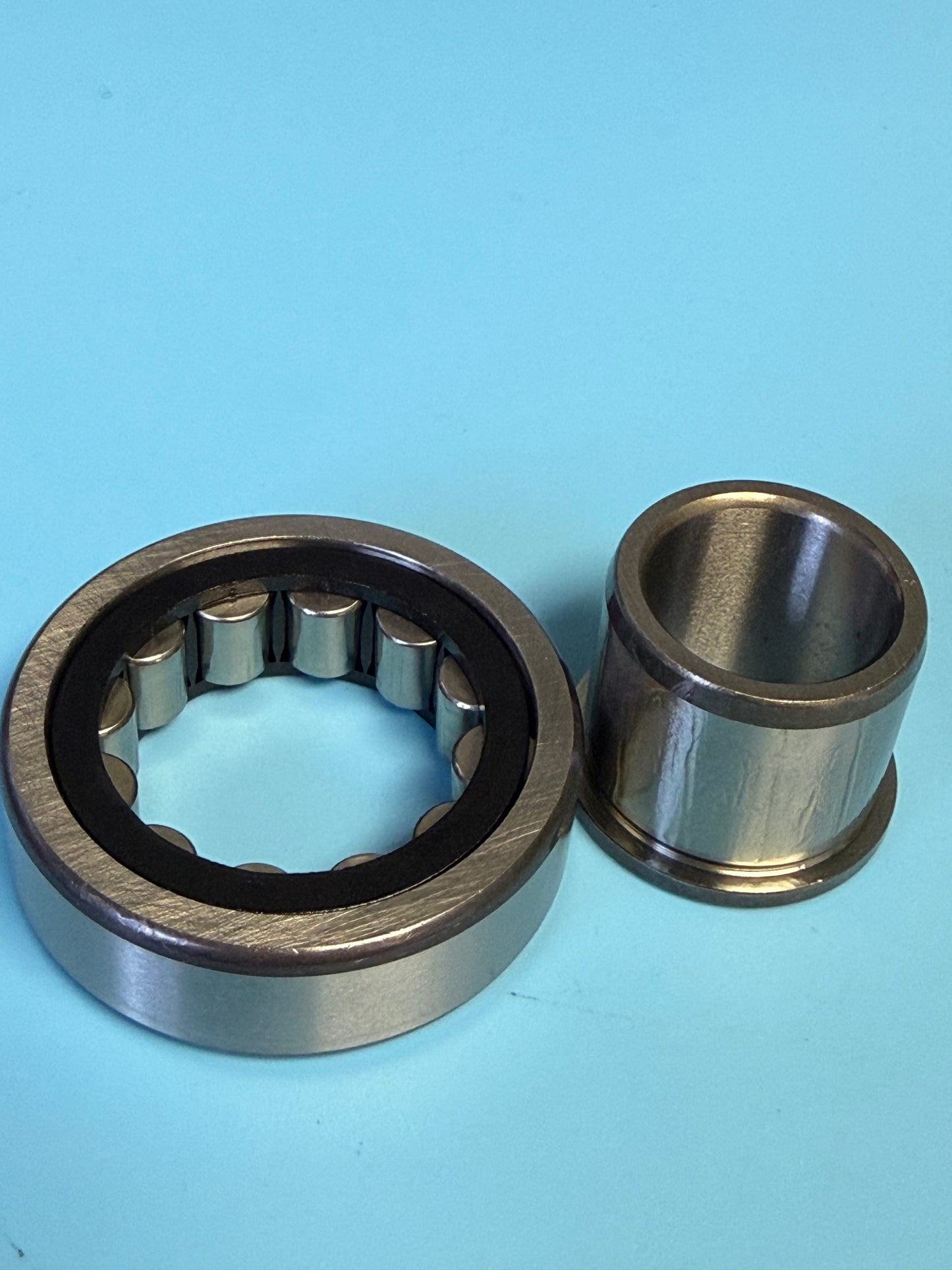 Gearbox Roller Bearing 5spd BMW Airhead - 23 21 1 235 449